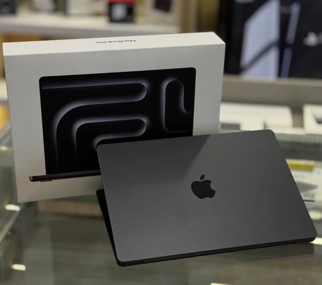 MacBook Pro M5 24GB 1TB NOVO LACRADO NOTA E GARANTIA 1 ANO APPLE