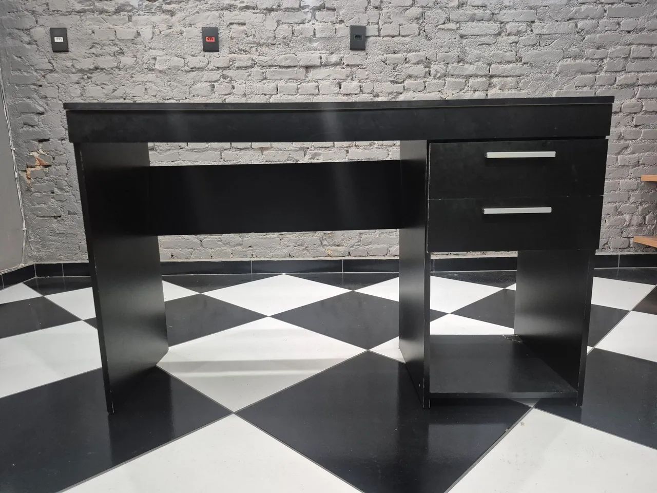 ? ESCRIVANINHA / MESA DE ESTUDOS COM 2 GAVETAS - Foto 3