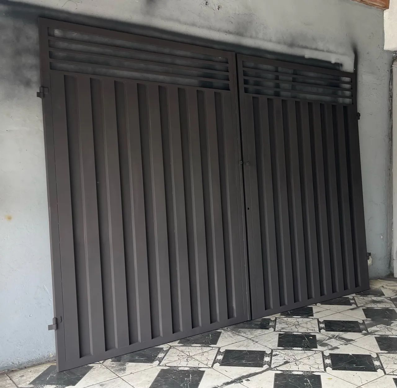 Portão de duas folhas Reformado  - Foto 2