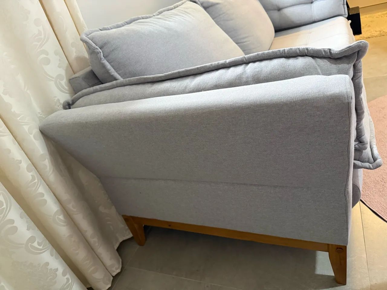 Sofá 3 lugares em linho cinza - Foto 4