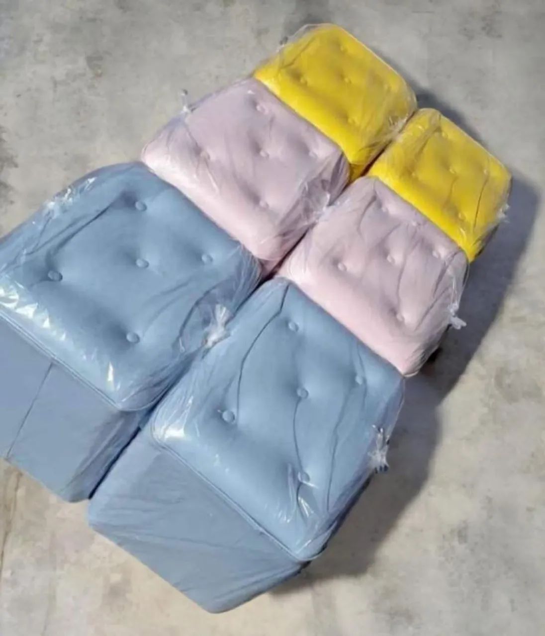 PUFF DIVERSOS MODELOS A PARTIR DE R$ 80,00 - Foto 3