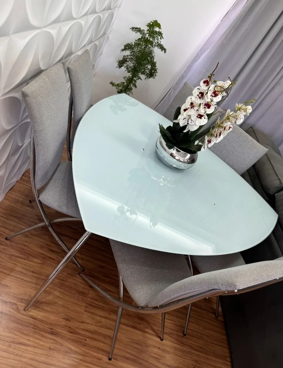 Mesa com 6 cadeiras - Foto 4