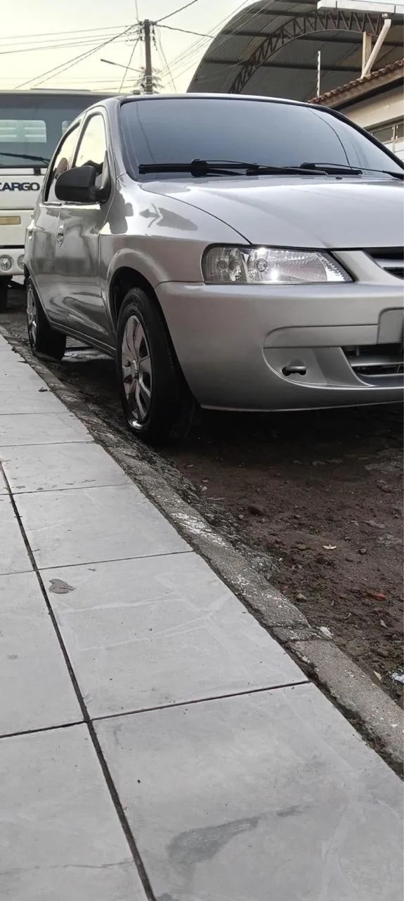 Chevrolet Celta Spirit 1.4 MPFI 8V 85cv 5P 2005