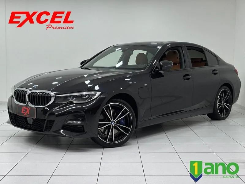 BMW 330E 2022