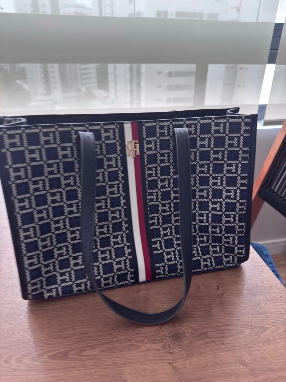 Bolsa Tommy Hilfiger - Original e excelente estado