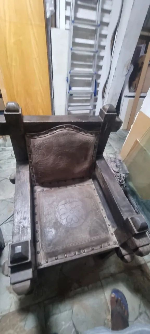 Conjunto de sofá. Um sofá de 3 lugares e duas poltronas de 2 lugares. - Foto 3