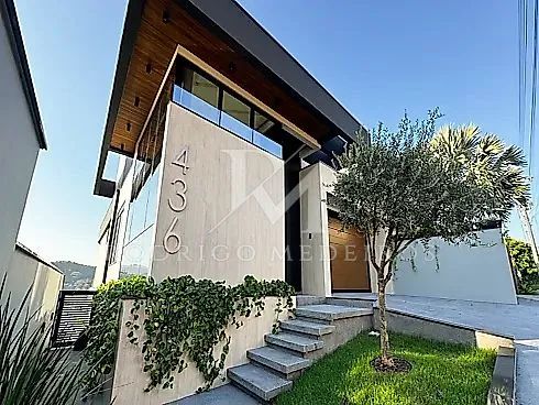 Casa com 3 suítes e vista panorâmica na Pedra Branca - Foto 2
