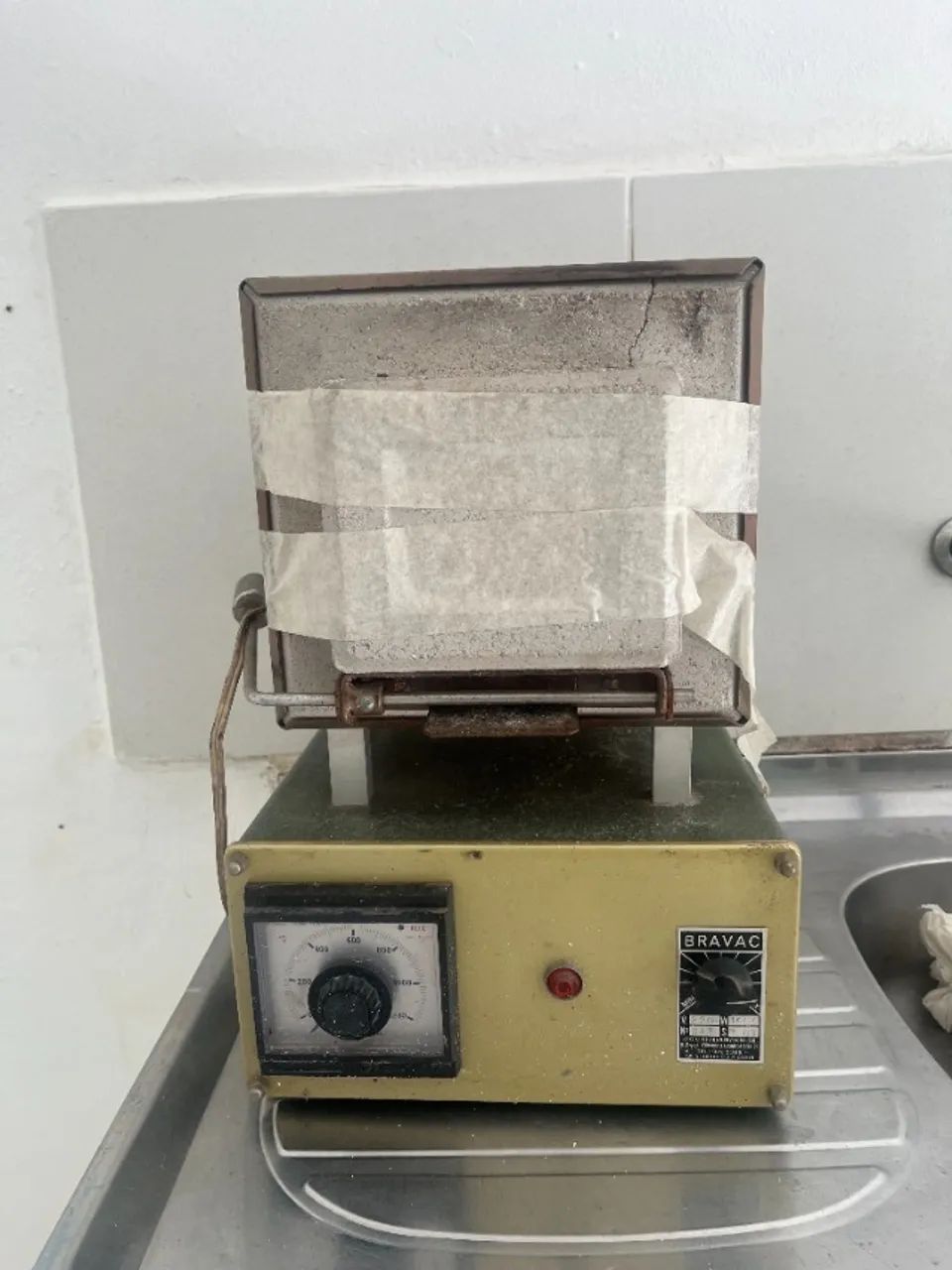 Forno de fundição Bravac 220v