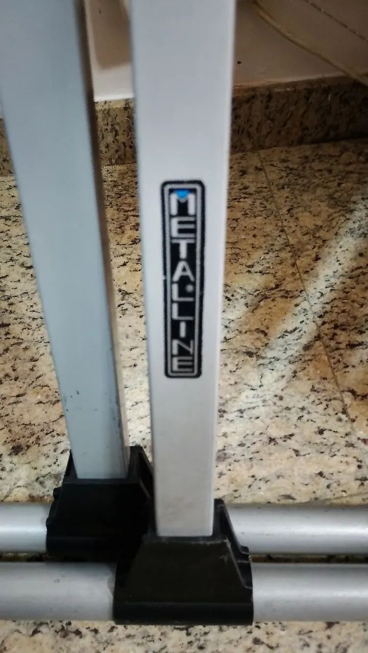 Suporte teclado em X - Foto 2