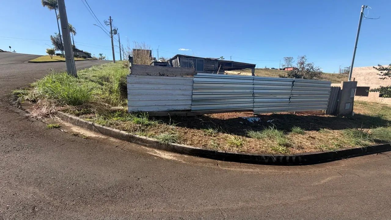 Lote Vila Suíça esquina e grande villa - Foto 4