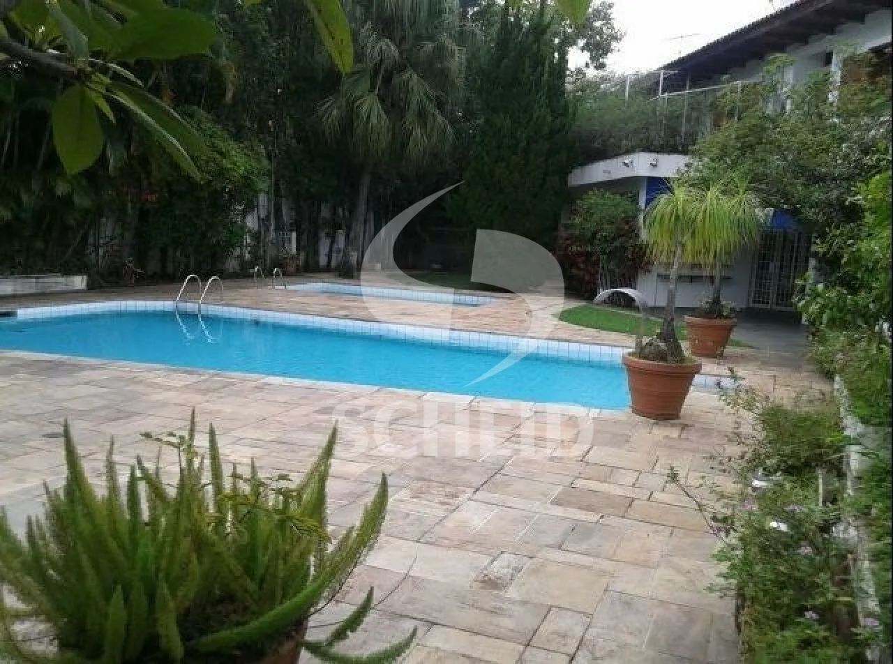 Jardim Guedala, casa em rua fechada!