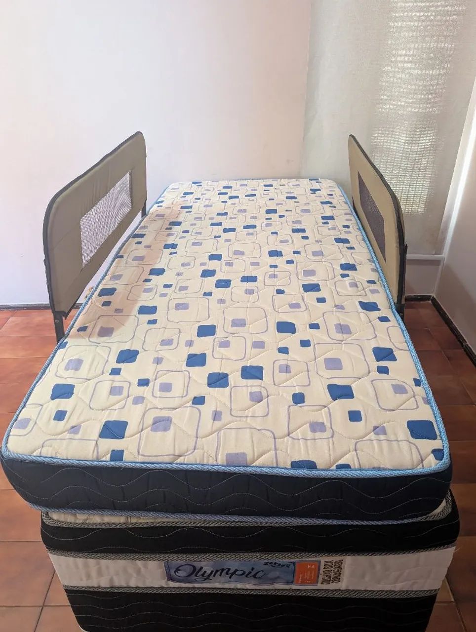 Protetor lateral para cama - Foto 2