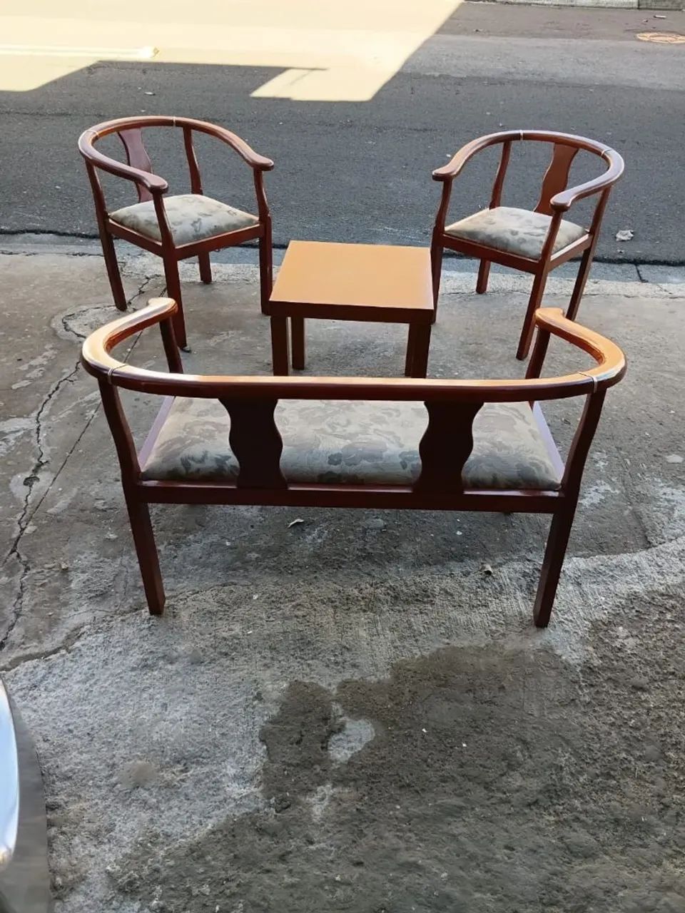 Conjunto de bancos e mesa - Aceito Oferta - Foto 2