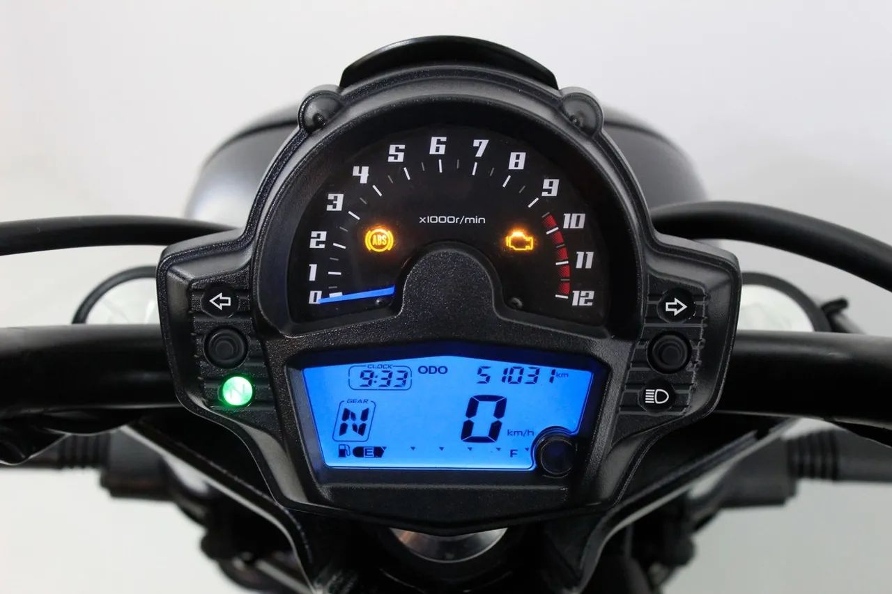 KAWASAKI VULCAN S ABS - Foto 5