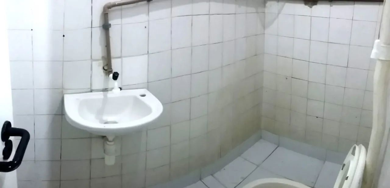 Alugo Kitnet no Bessa Ótima localização  - Foto 5