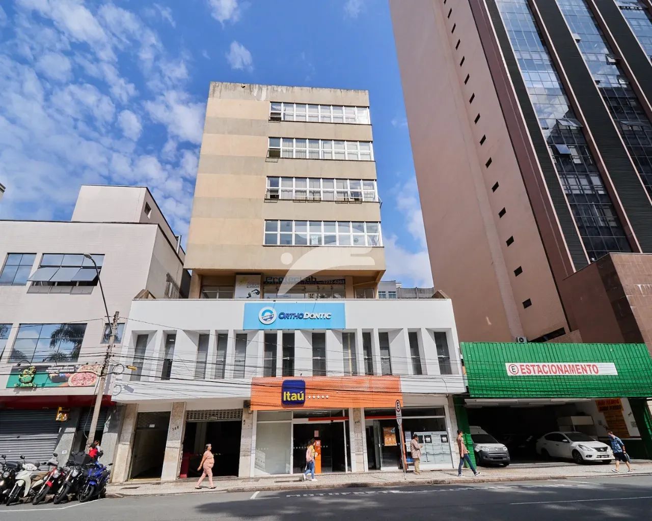 Conj. Comercial Centro 370m²
