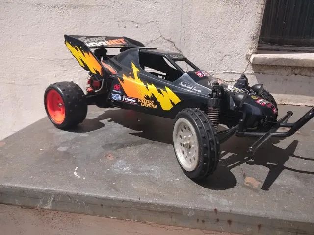 Automodelo tamya Hornet 