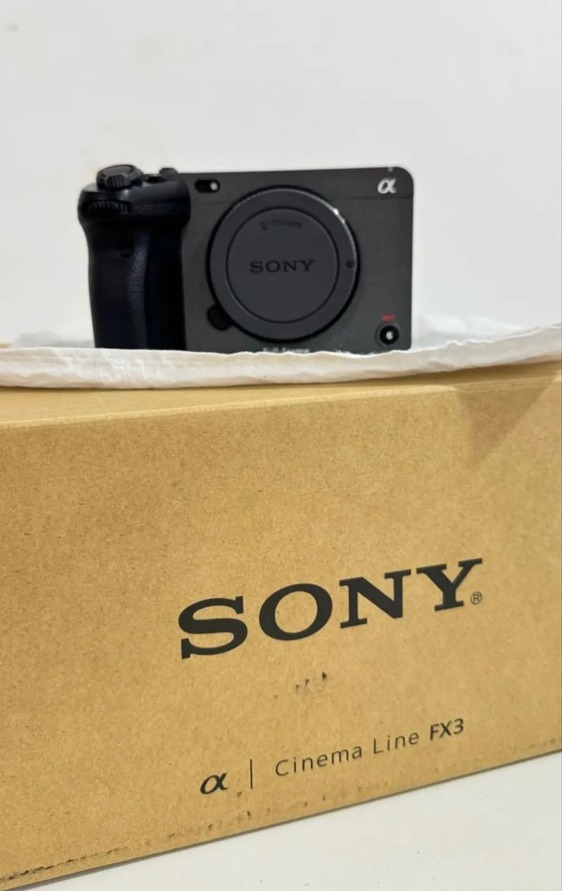 Câmera Sony FX3 Cinema - Corpo Nova  - Foto 2