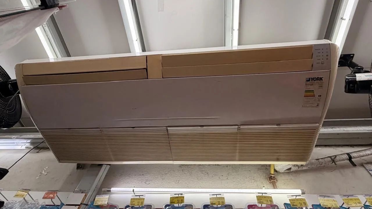 Ar Condicionado Split 58.000 BTUs Piso Teto - Foto 3