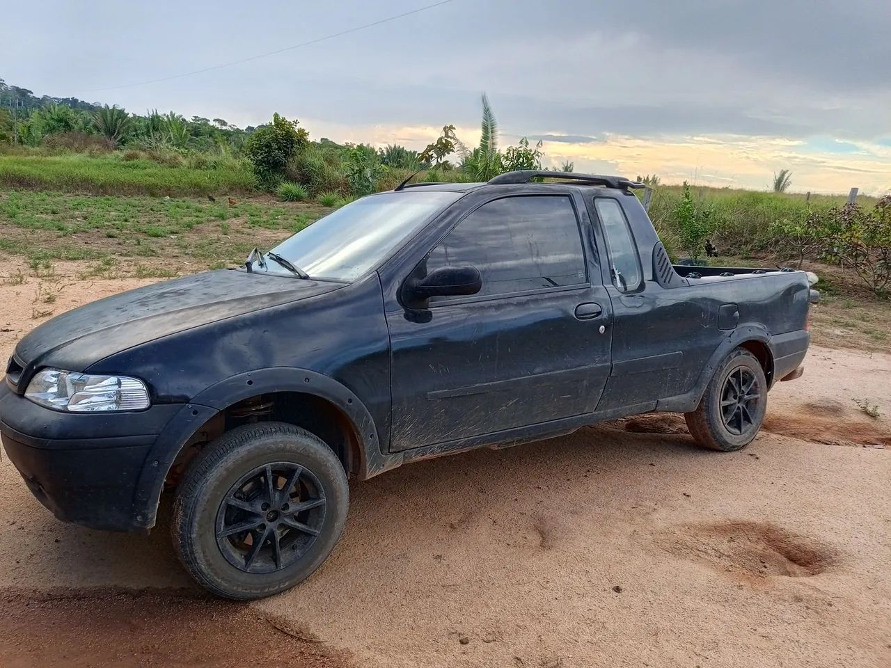 Fiat Strada 1.4 MPI Fire Flex 8V CE 2006 - Foto 2