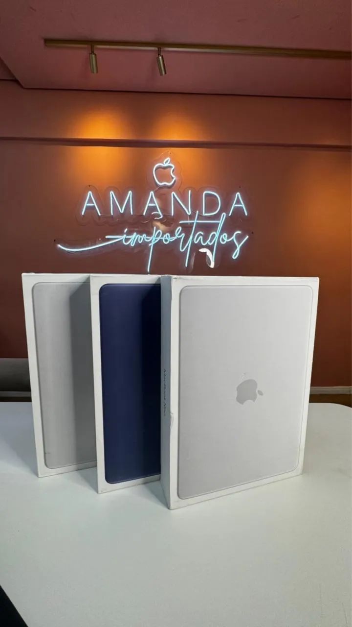 MacBook neo 8/512 tela 13 promoção imperdível 