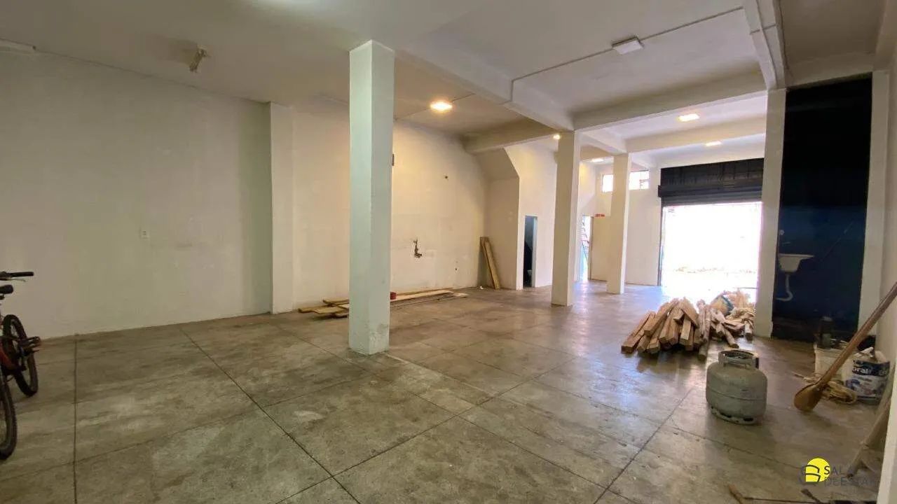 Loja comercial para alugar no Solar do Barreiro