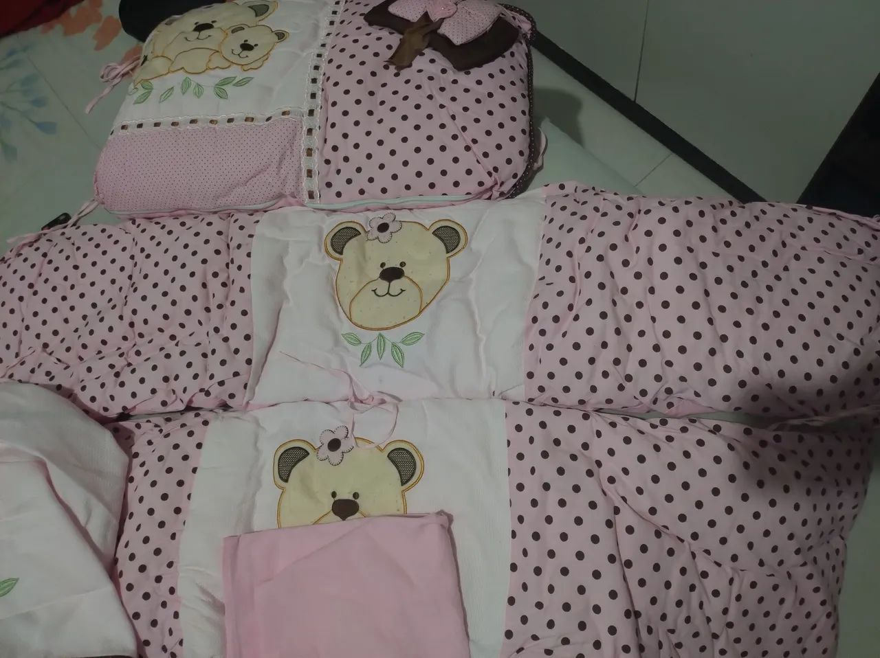 Vendo kit de berço menina  - Foto 3