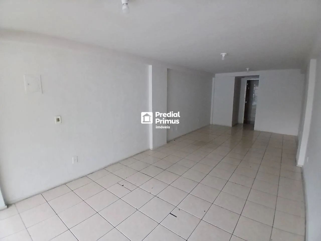 Sala para alugar, 49 m² - Centro - Nova Friburgo/RJ - Foto 2