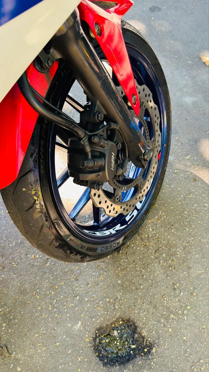 CBR 500R - Foto 4