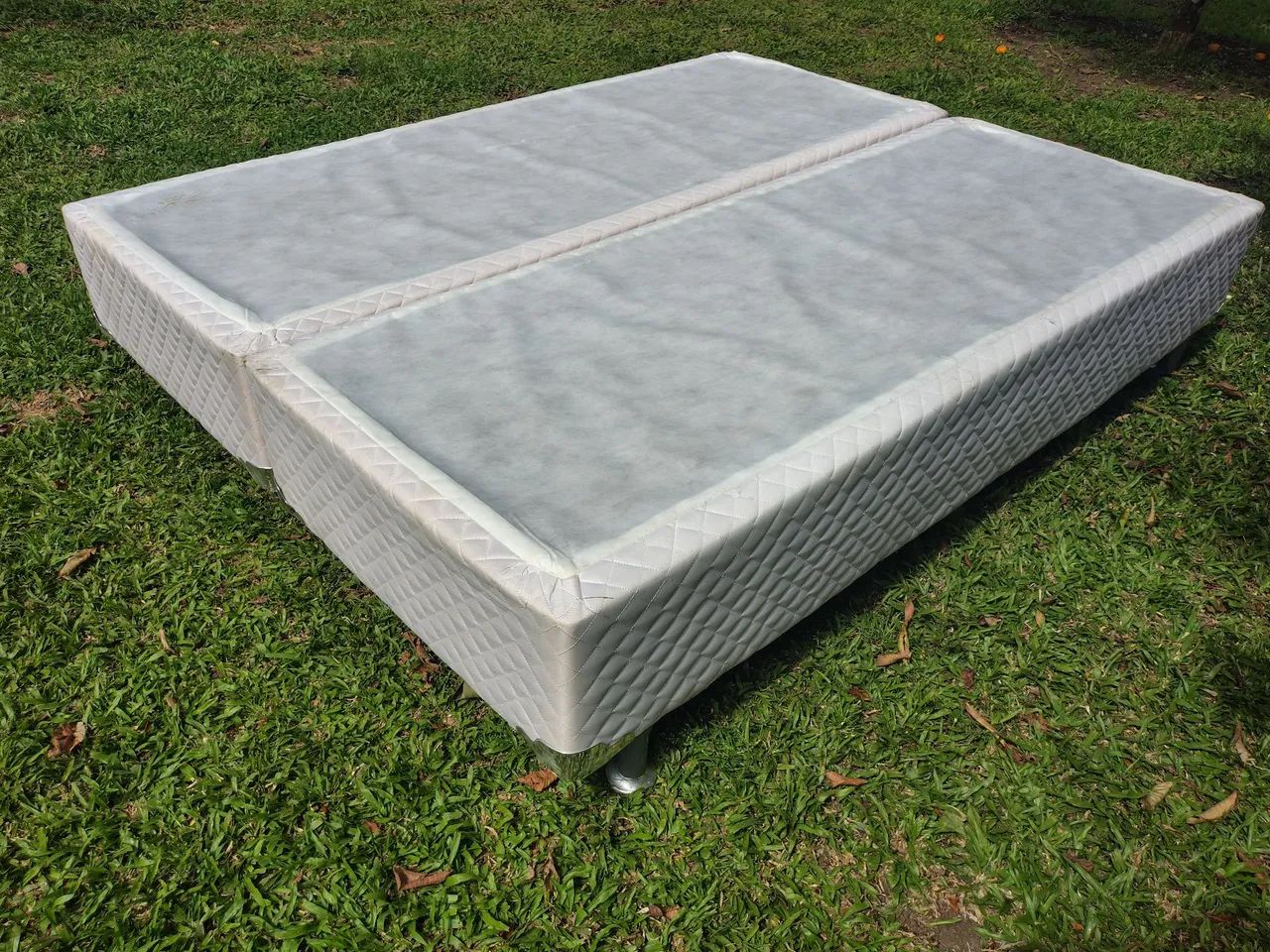 Com entrega base box Queen  - Foto 2
