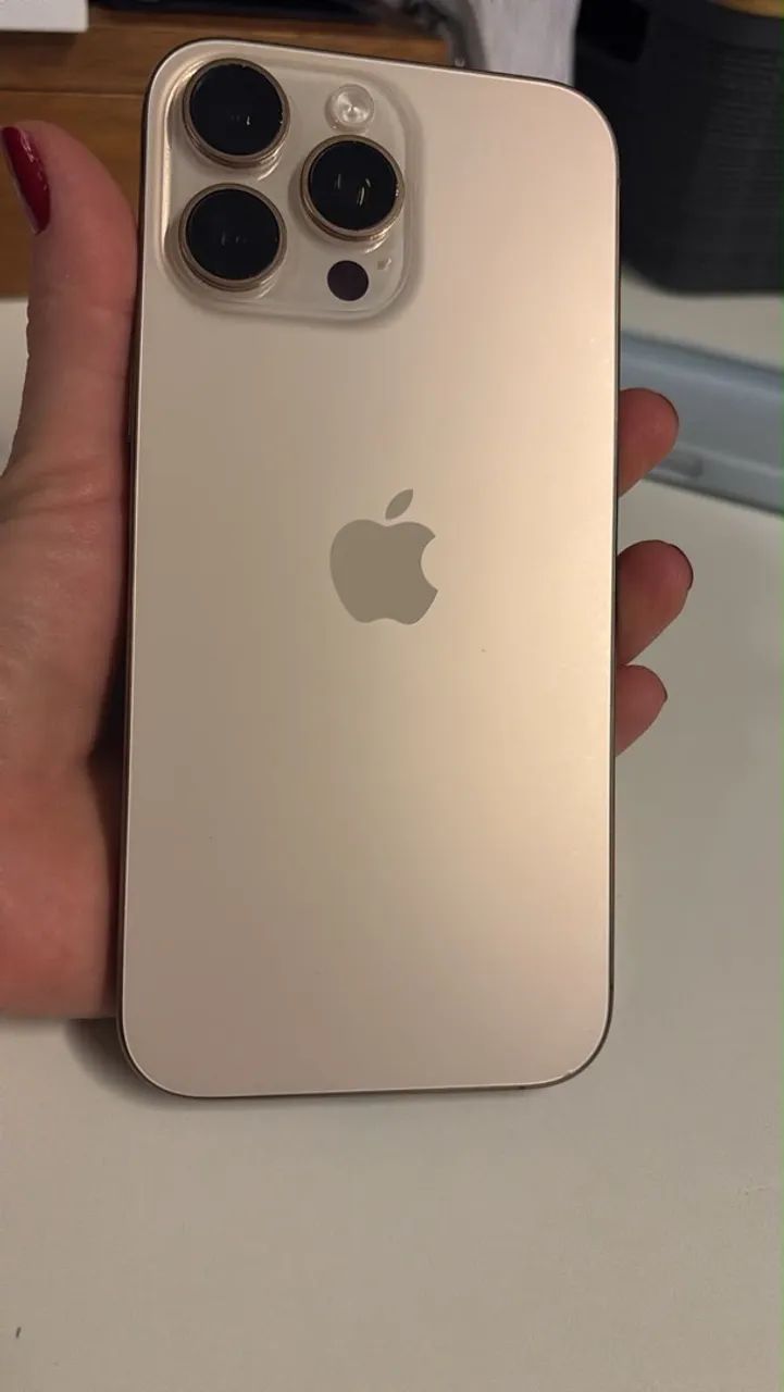 iPhone 16 Pro Max 256GB Titânio Deserto - Perfeito Estado