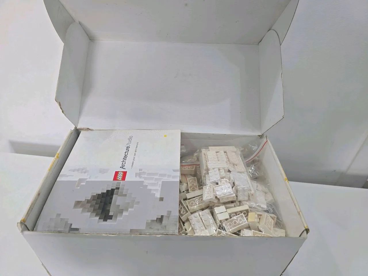 Lego architecture Studio 21050 1210 peças  - Foto 4