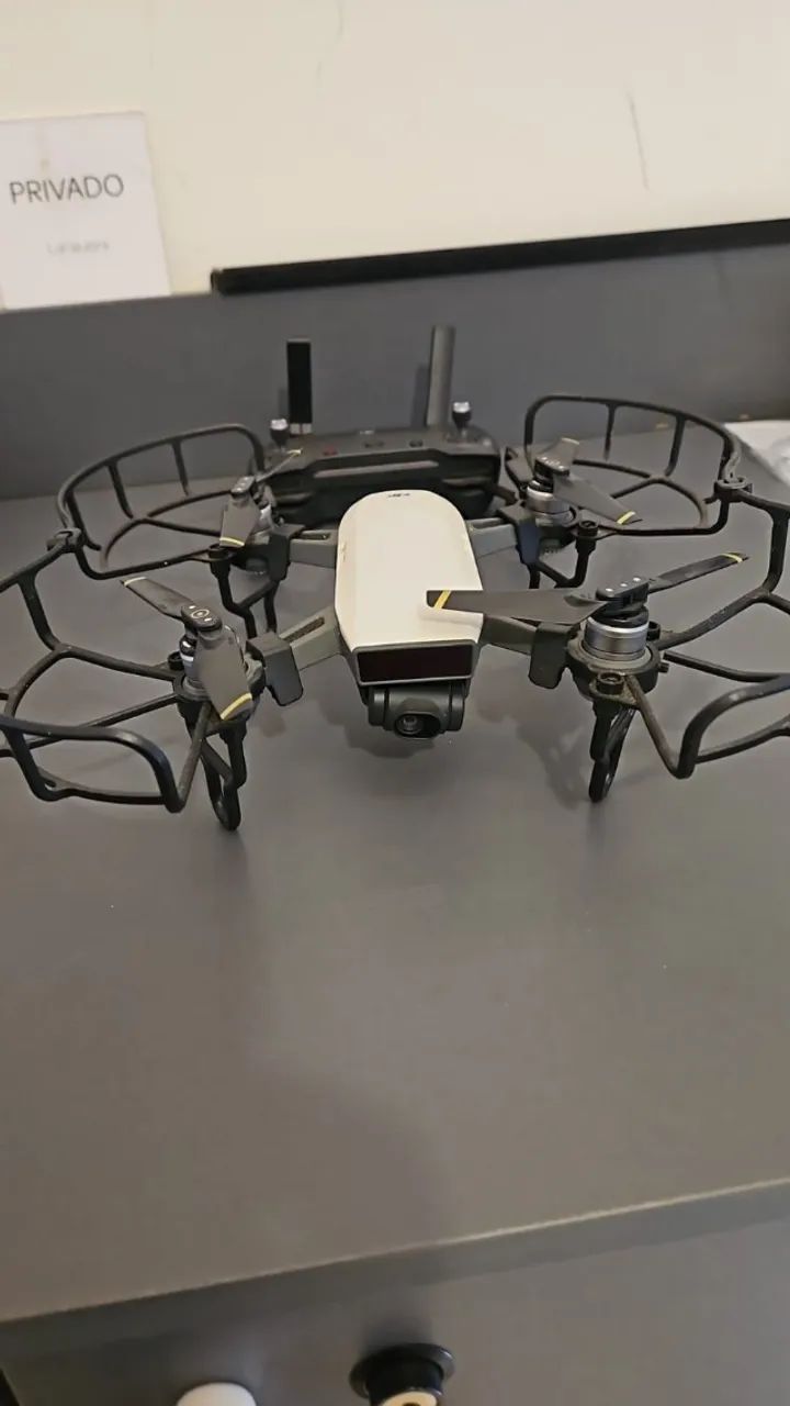 DRONE DJI SPARK (SEM BATERIAS)