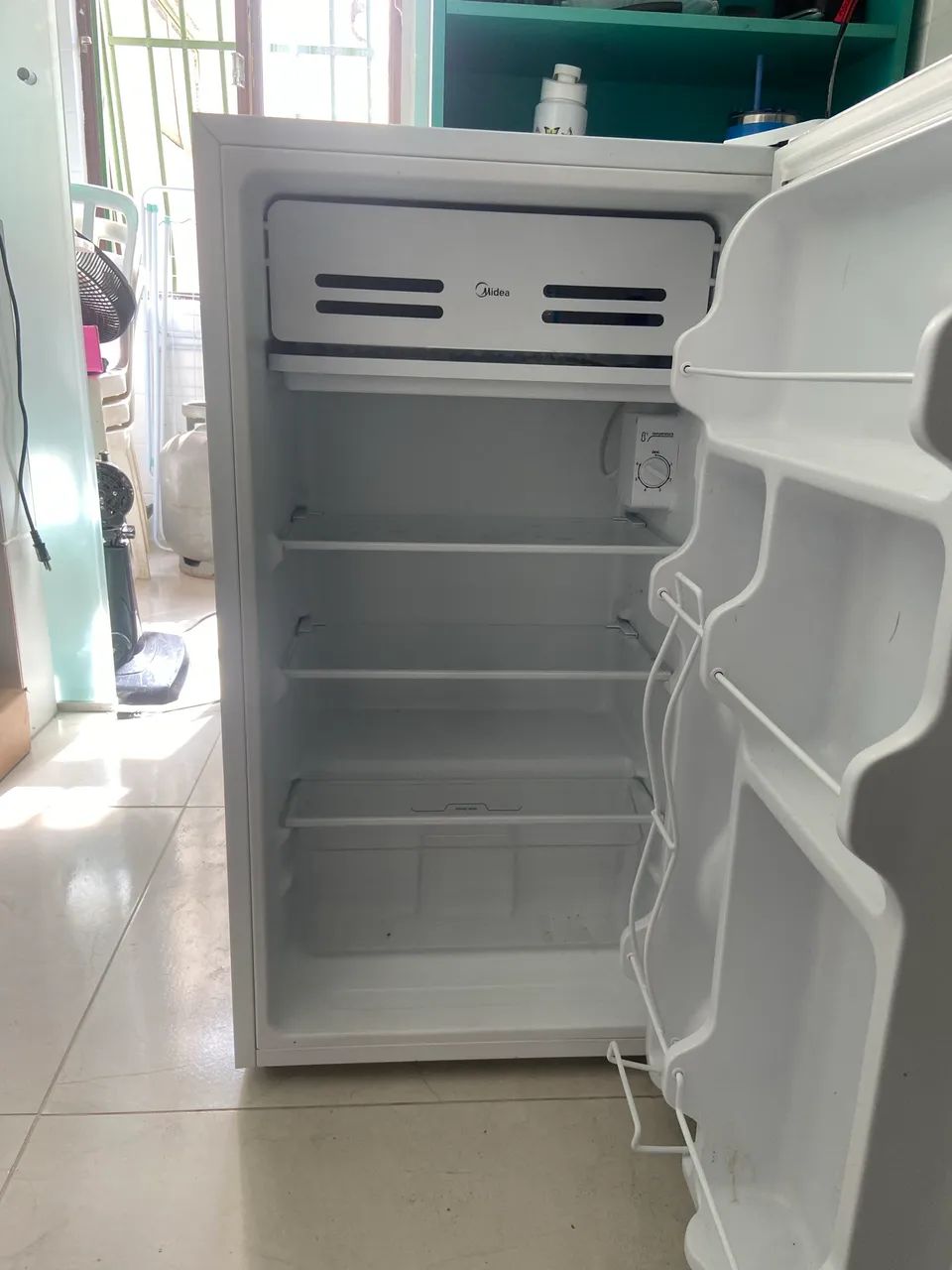 Frigobar Midea 93L - Foto 5