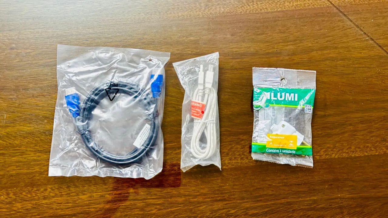 Kit de Cabos e Adaptador - Novos e Prontos para Uso  