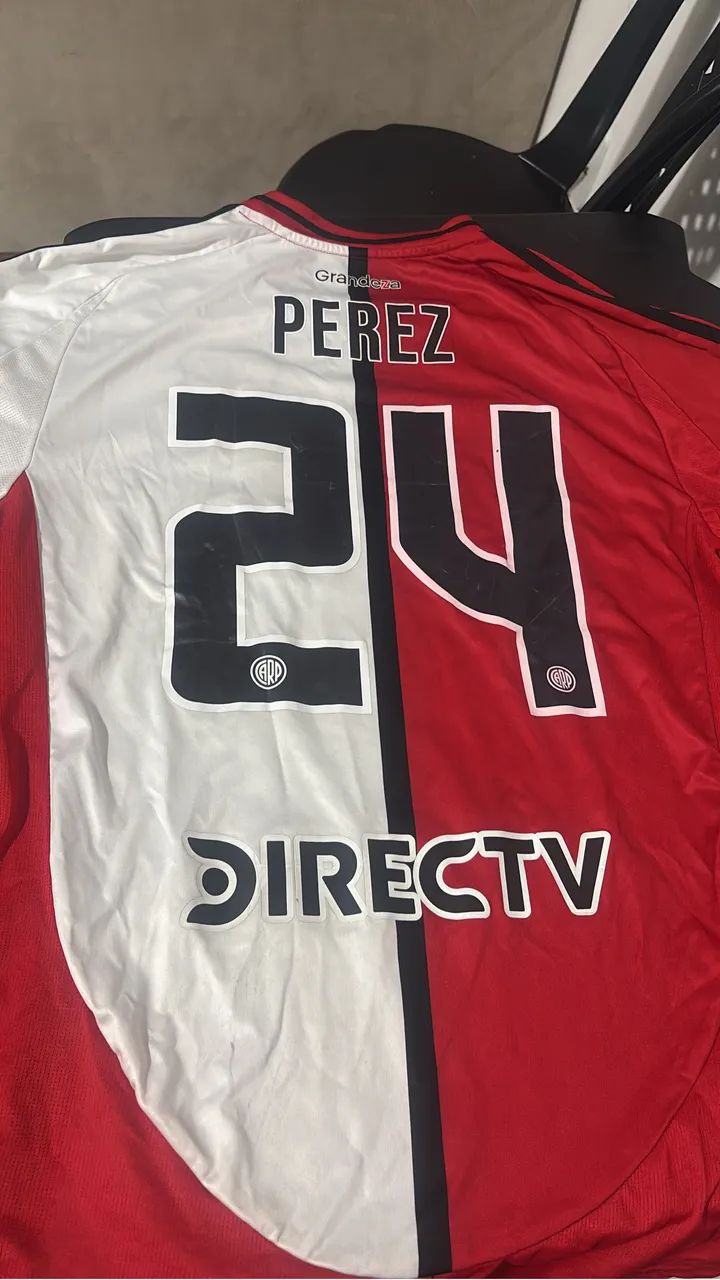 CAMISA DO RIVER PLATE ENZO PERES 