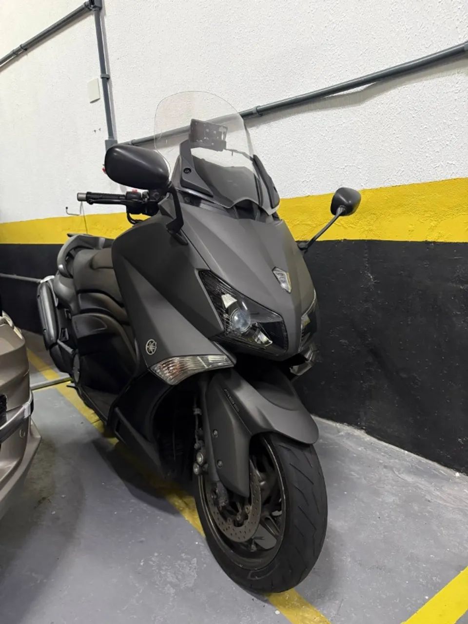 Scooter Tmax 530