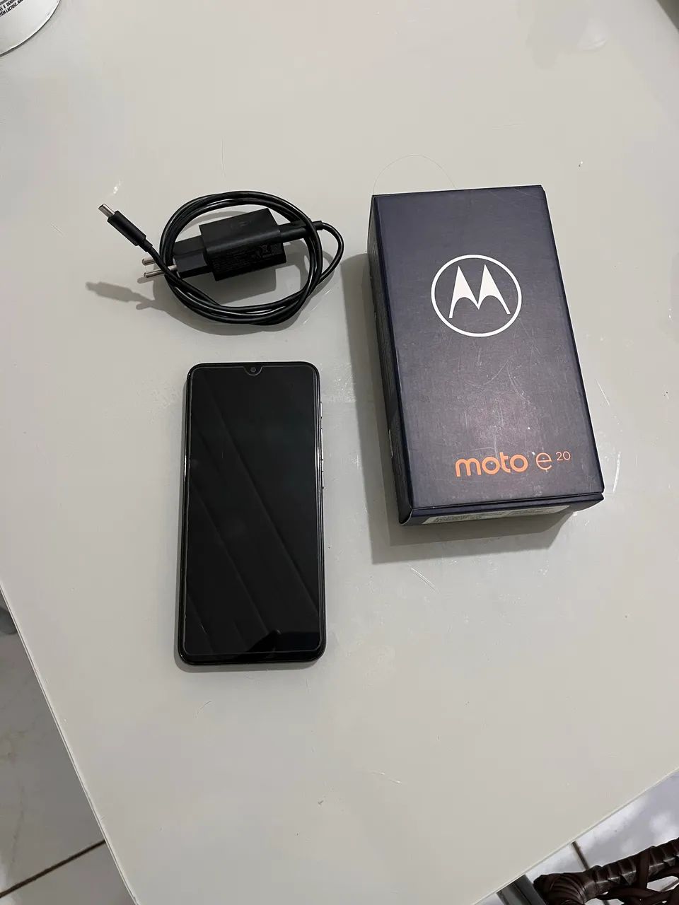 Moto E20 - PARA VENDER RÁPIDO 