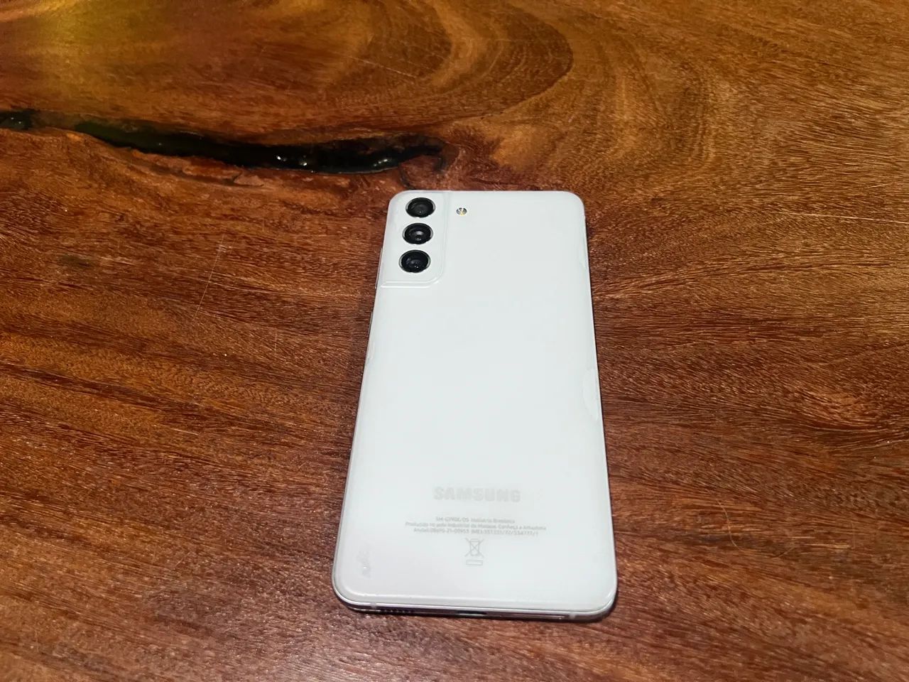 Samsung s21FE com listras na tela - Foto 2