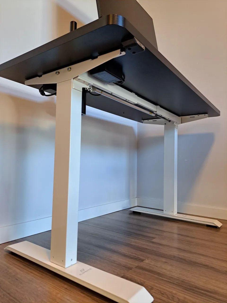 Monitor Dell 27" 4K USB-C e Mesa Elements Misch - Foto 3