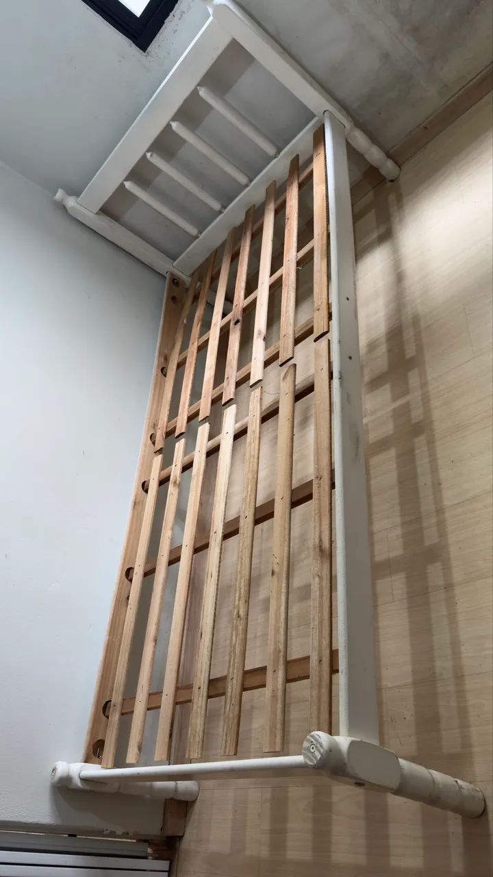 Cama solteiro de madeira  - Foto 2