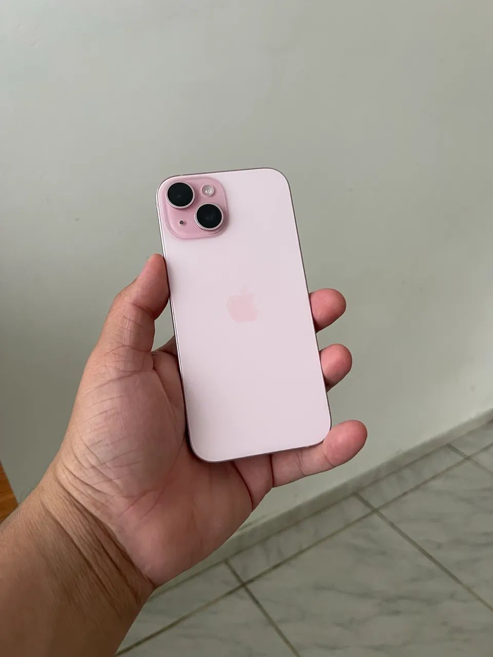 iPhone 15 Rose 128G  - Foto 3