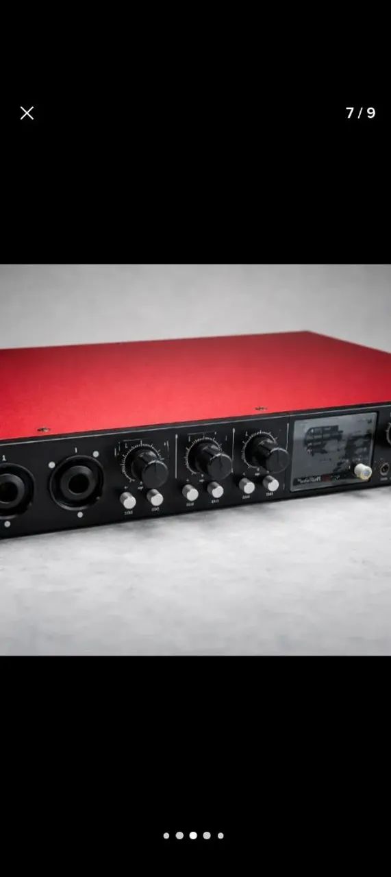 Interface de áudio Focusrite Scarlett 18i20 2 geração 8 canais 