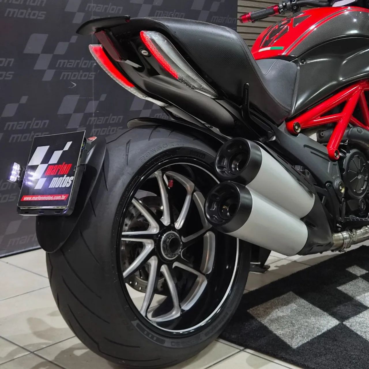 DIAVEL 1198 Carbon - Foto 5