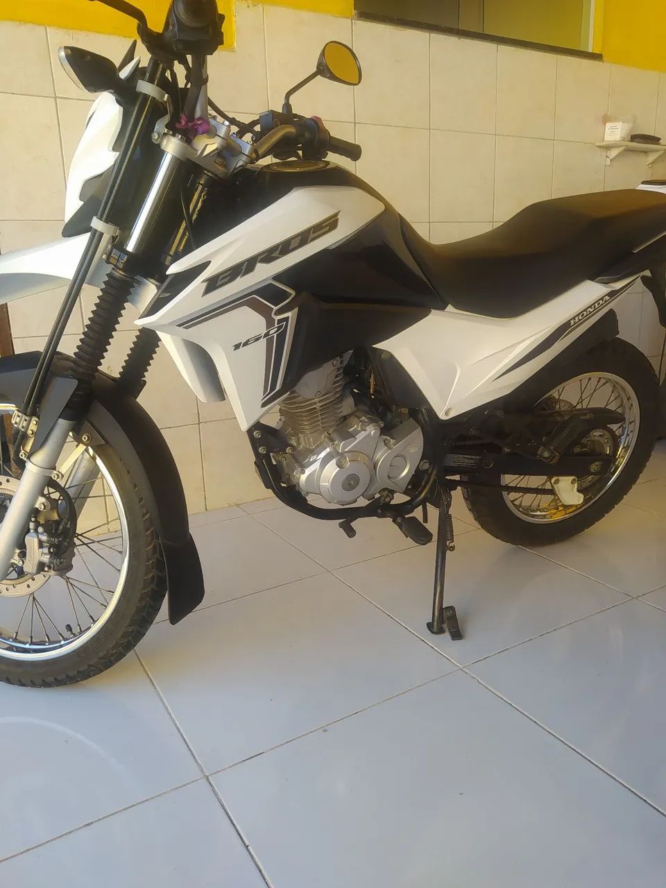 Bros 160 2023 Muito Conservada 