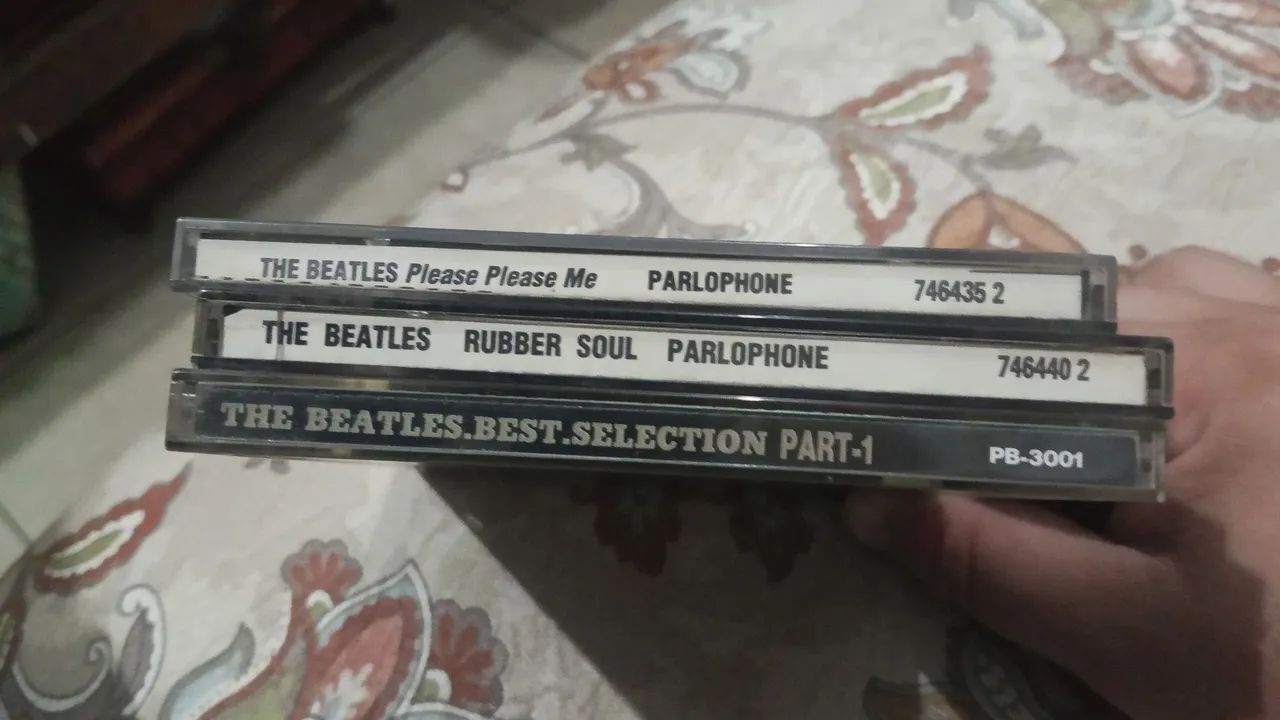 Três cds the Beatles em perfeito estado - Foto 4