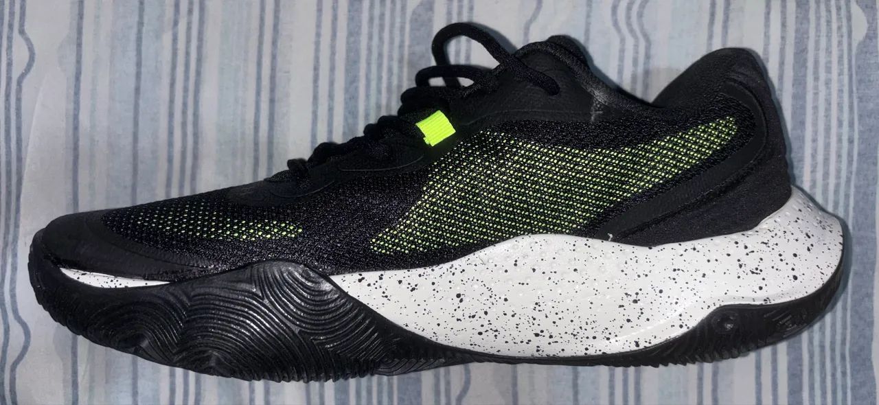 Tênis Under Armour Buzzer 2 - Foto 4