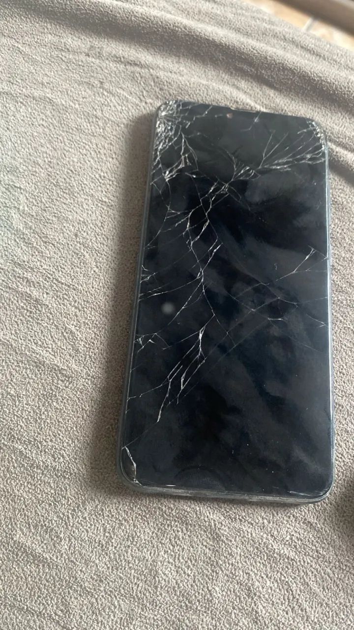 Celulares com a tela quebrada  - Foto 5
