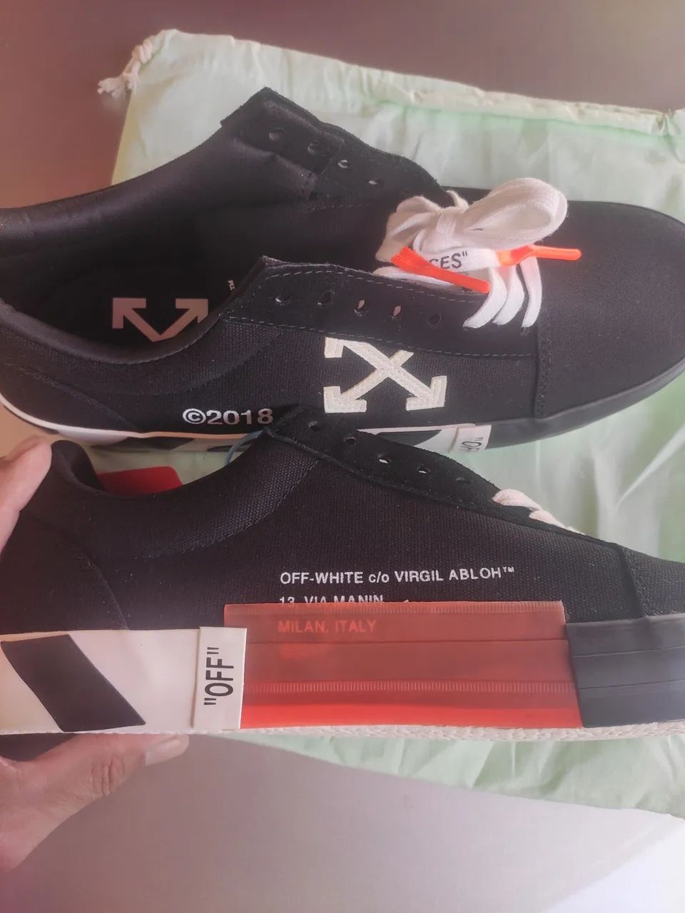 Tênis social Off White  - Foto 2