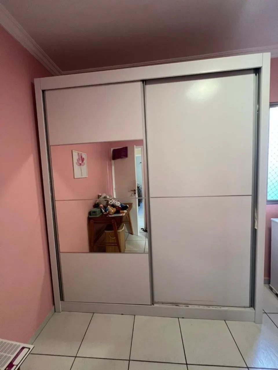 Roupeiro/ Guarda roupas - Foto 2